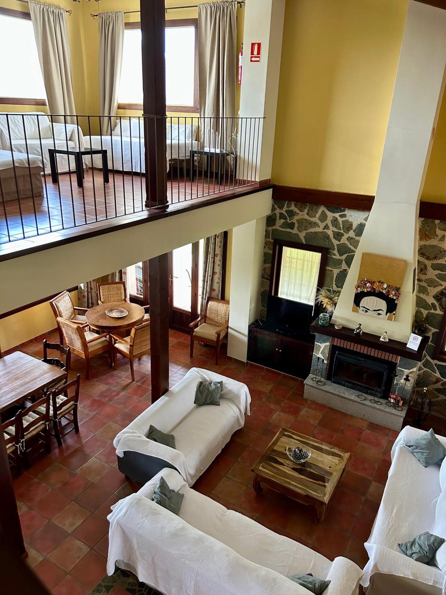Casa Rural Alcornocalejo Монестерио Екстериор снимка